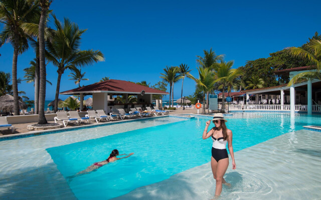 Cofresi Palm Beach & Spa Resort All Inclusive