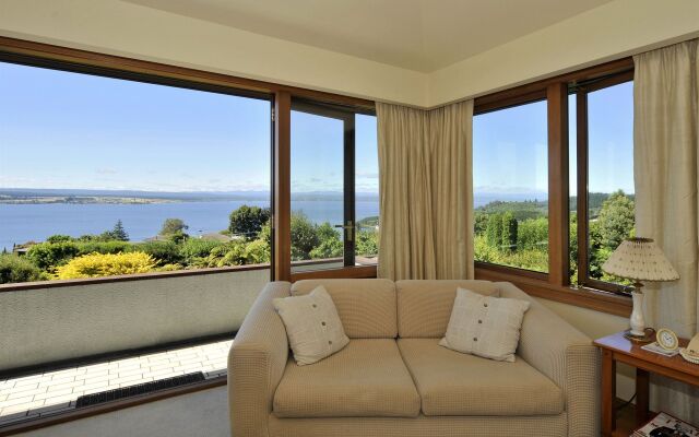 Lake Taupo Lodge