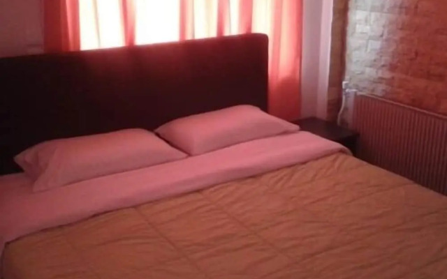 Ballas Hotel