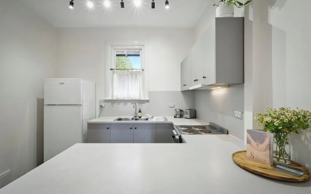 3 Bedroom House - Sandy Bay