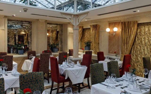 Rochester Hotel by Blue Orchid