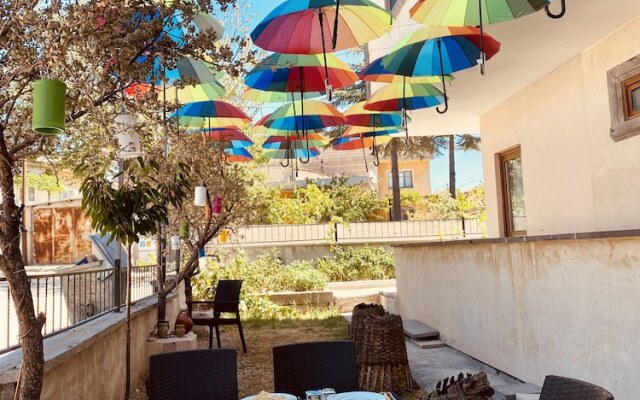 Aysultan Stone House