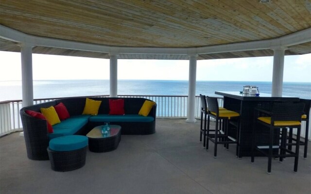Neptune Cove 5 Bedroom Home