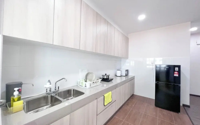 MH Maison by Manhattan Group