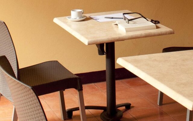 Best Western Las Mercedes Leon