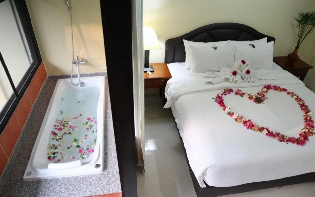 Chiangrai Lake Hill Resort