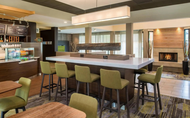 Courtyard by Marriott Seattle Southcenter