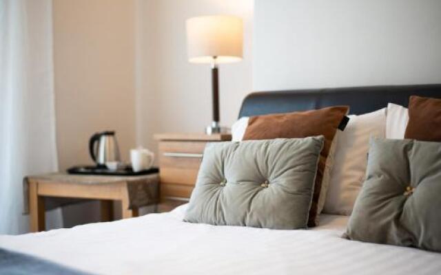 Willows-Cardiff Guest House
