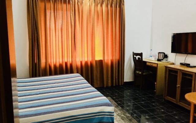 Hotel Sai Gardens