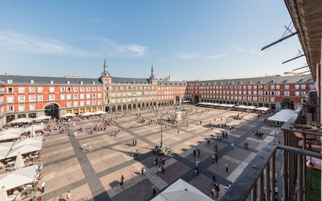 Apartment 1Bd With Balcony In Plaza Mayor Square Plaza Mayor Iii