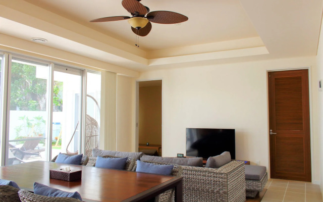 Ahman Suite Villa Sumuide