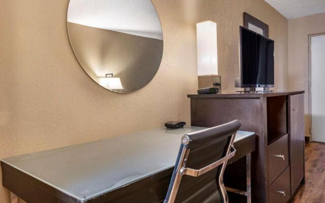 Econo Lodge Sebring