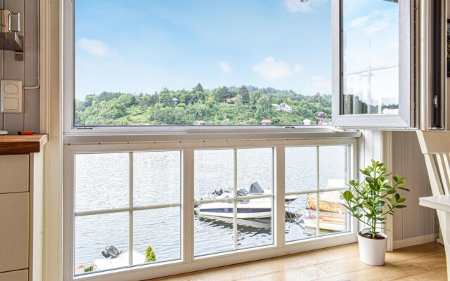 Nice Home in Os With 3 Bedrooms and Wifi