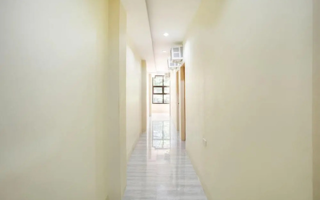 Jrja Hotel by OYO Rooms