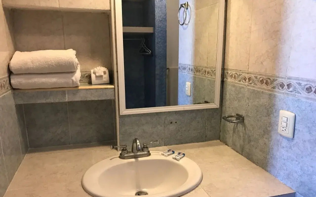 Hotel Club del Sol Acapulco by NG Hoteles