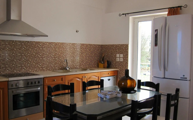 Baladinos Beach Apartment