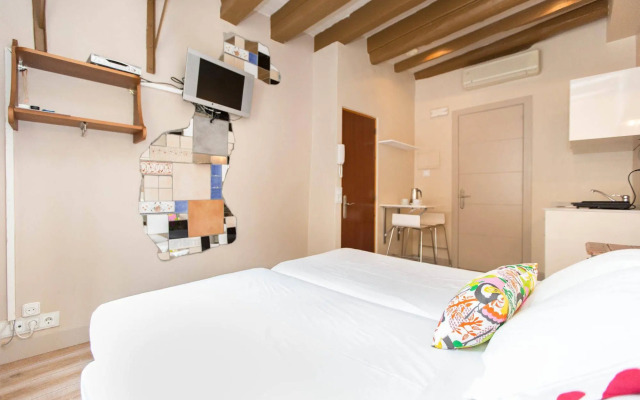 AinB Gothic-Jaume I Apartments
