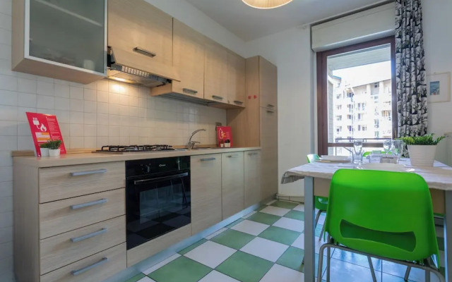 Bright Apartment near Parco Dora