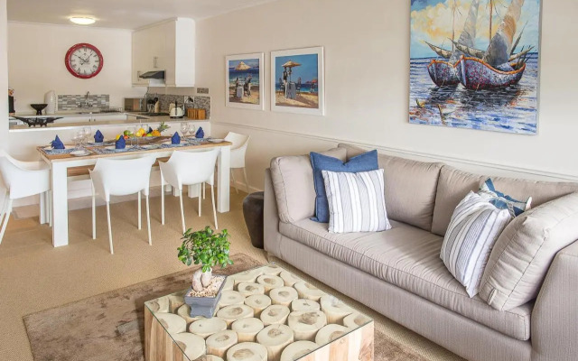 Laguna Grove 14