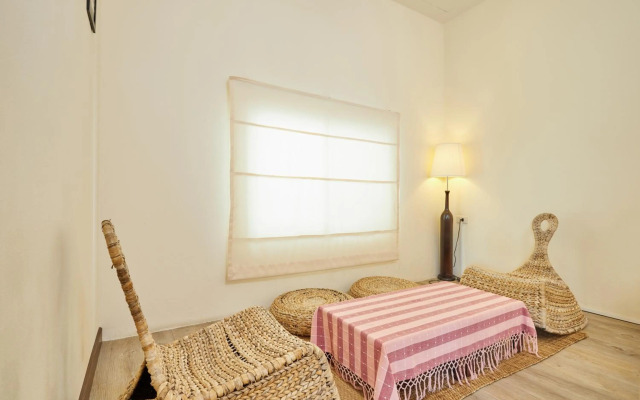 Talay Hotel & Villa