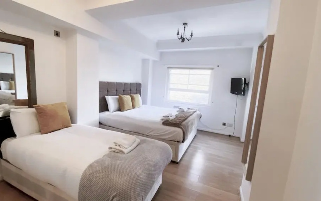 London Chelsea, Large, 6 People Apartment