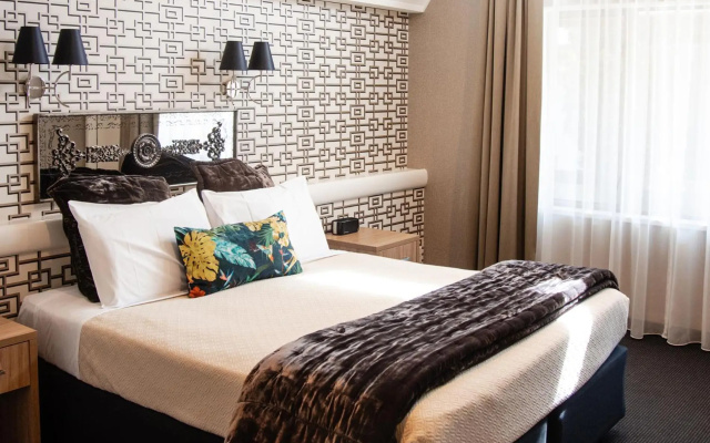 Ascot Park Hotel – Guest Rooms – Invercargill