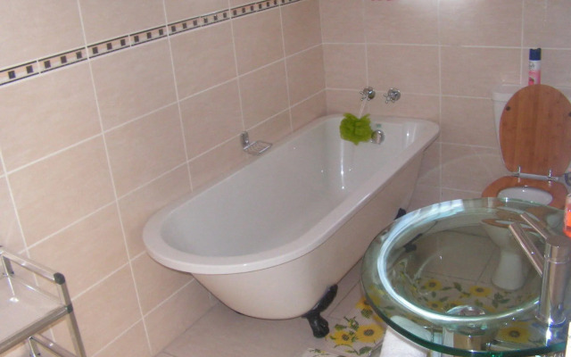 Moshitametsi Guesthouse