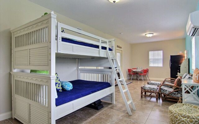 Coco Loco 652 by RedAwning