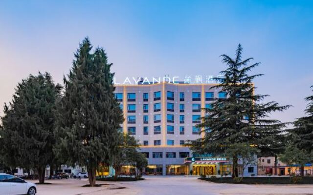 Lavande Hotel (Xingping Maweiyi Hangkong Square)