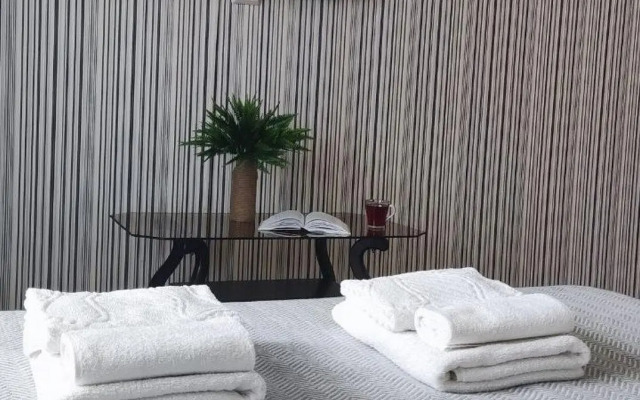 Апартаменты на улице Молодогвардейцев 74