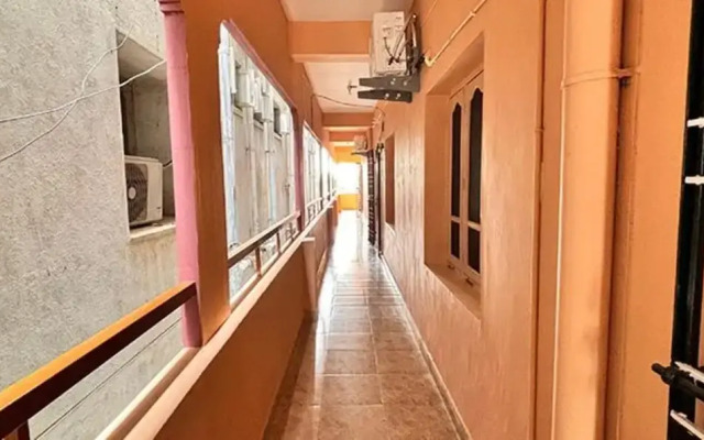 Fabhotel Royal Grand Ii