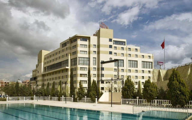 Anemon Grand Manisa Hotel