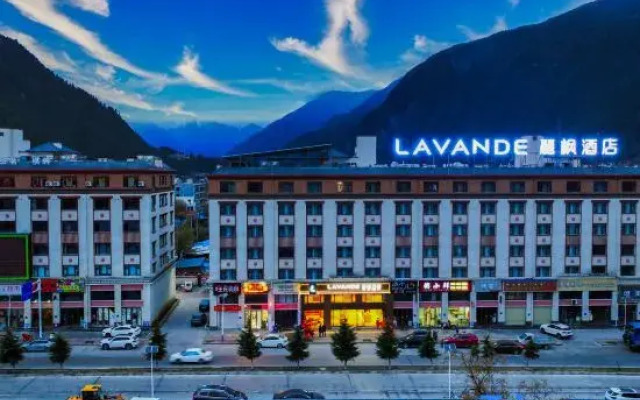 Lavande Hotel (Bomi)