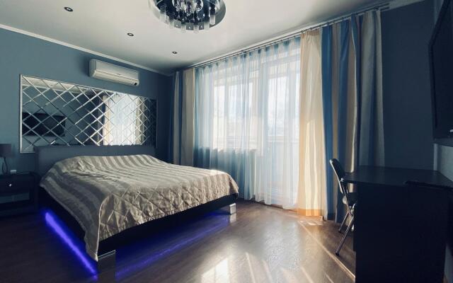 InnHome Apartments (ИннХоум) на улице Российская