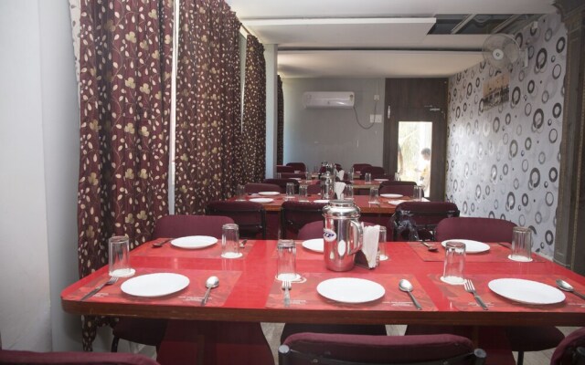 Hotel The Shubham Beach