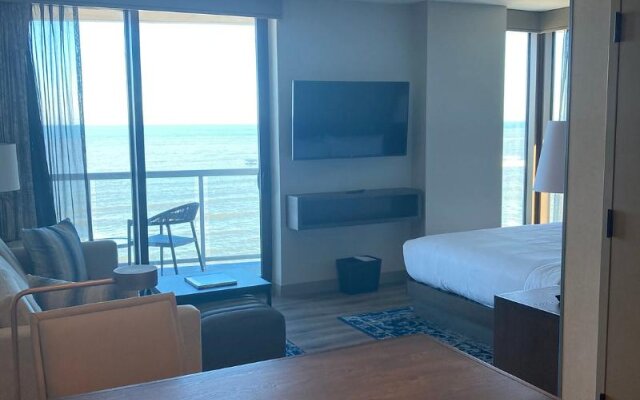 Embassy Suites by Hilton Virginia Beach Oceanfront Resort