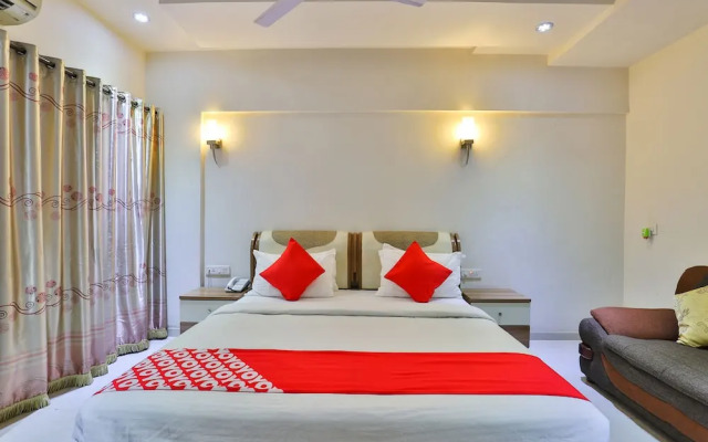 OYO 23180 Patel Ni Motel