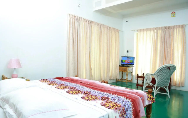 orchid lake view homestay