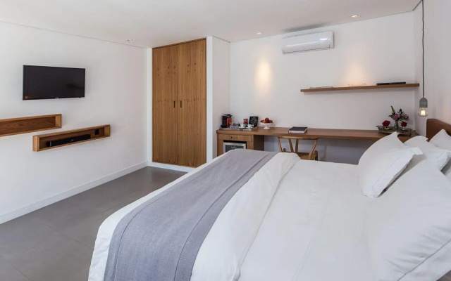 Felissimo Exclusive Hotel