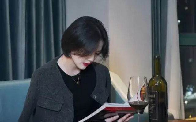 Jinpeng International Hotel (Duyun Dashiban Ancient Street)