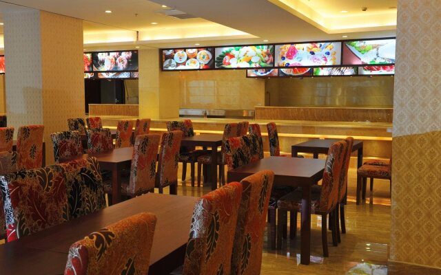 City Hotel(Hangzhou Renmin Road Metro Station)