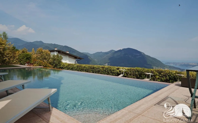 Villa Livia Luxury in Villanuova sul Clisi