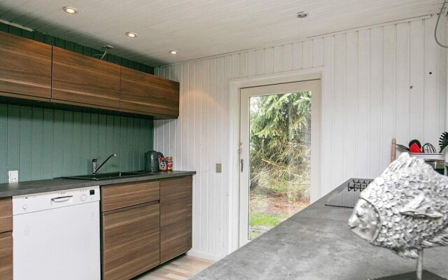 Secluded Lagoon Retreat in Hou-by Traum