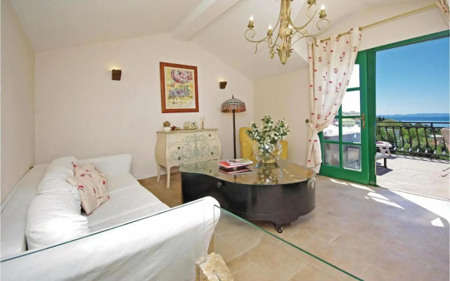 Holiday home Gornji Tucepi-Srida sela bb II