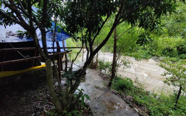 Hobo Rivercamp