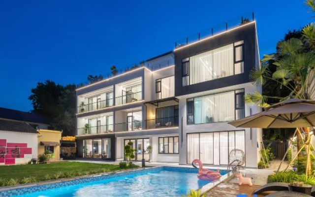 Anji Youxiang Parent Child Pool Resort Homestay (Zhongnan Baicaoyuan Branch) – Pool – Huzhou