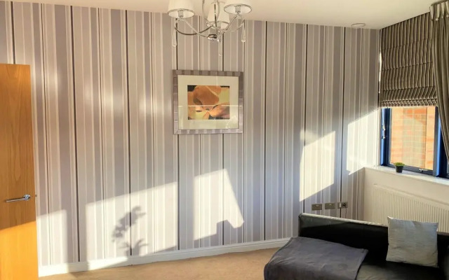 Onpoint Apartments - Rutland House