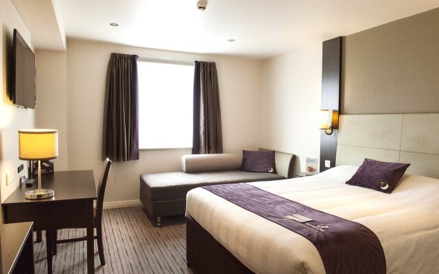 Premier Inn Glasgow - Bellshill