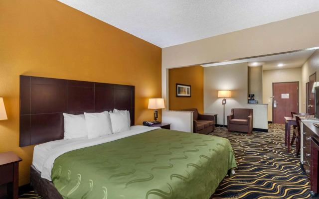 Quality Suites Addison - Dallas