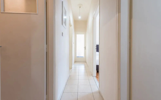 Victoria Familia Apartments